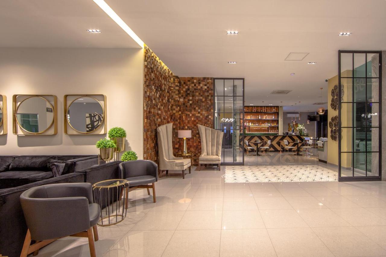 Inhouse Culiacan Exterior photo