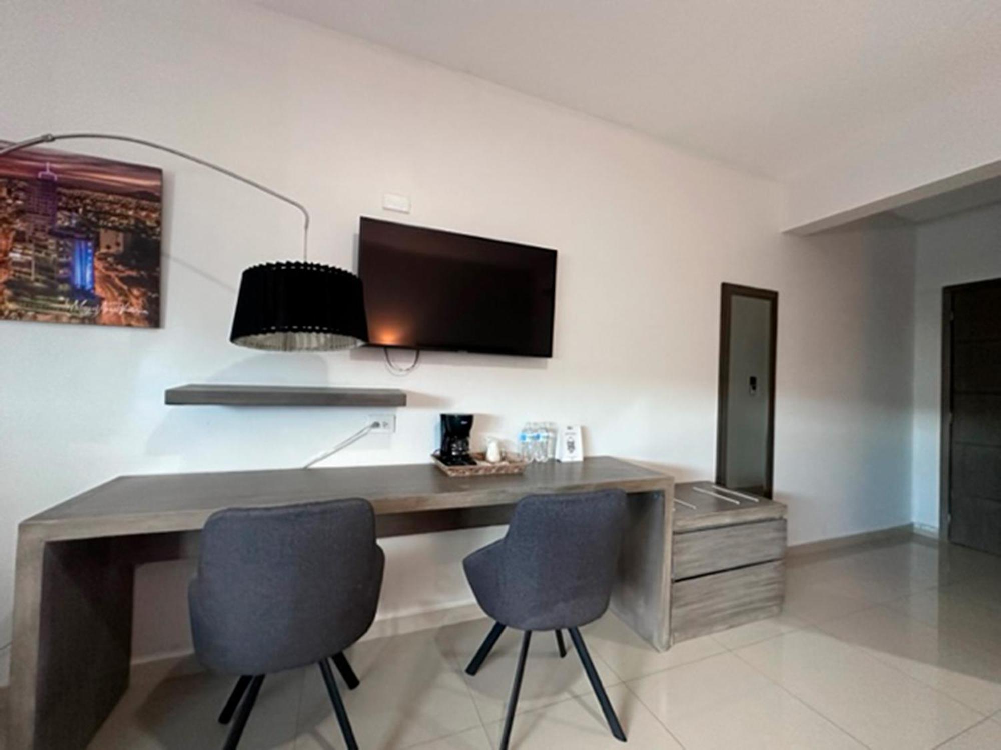 Inhouse Culiacan Exterior photo