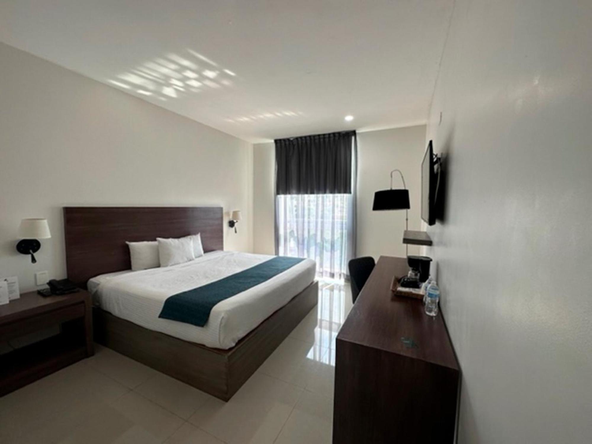 Inhouse Culiacan Exterior photo
