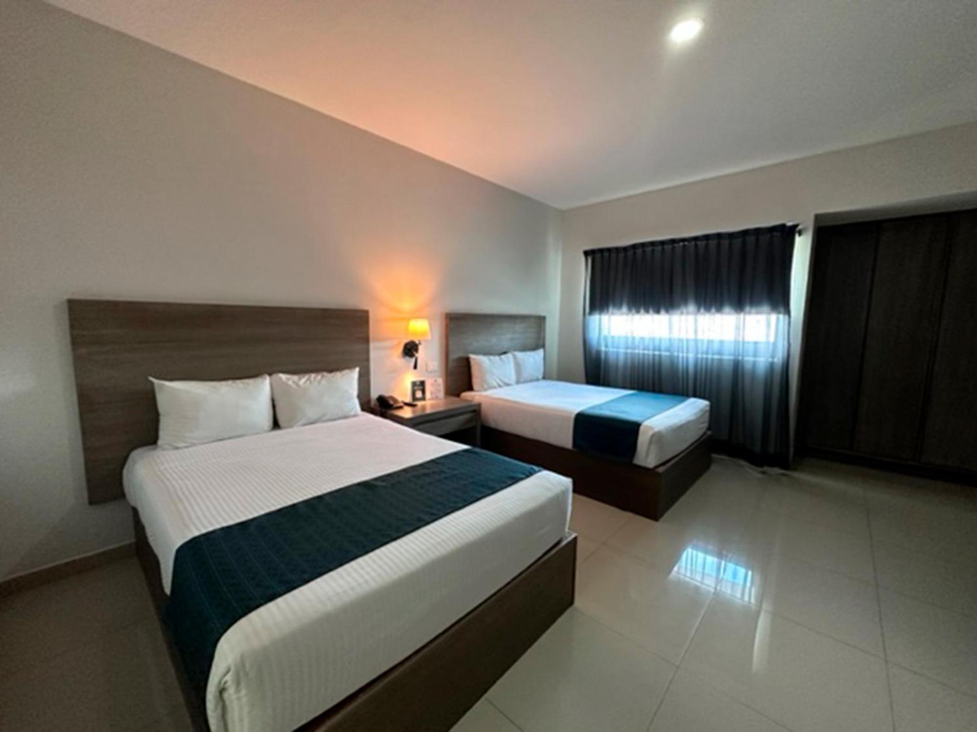 Inhouse Culiacan Exterior photo