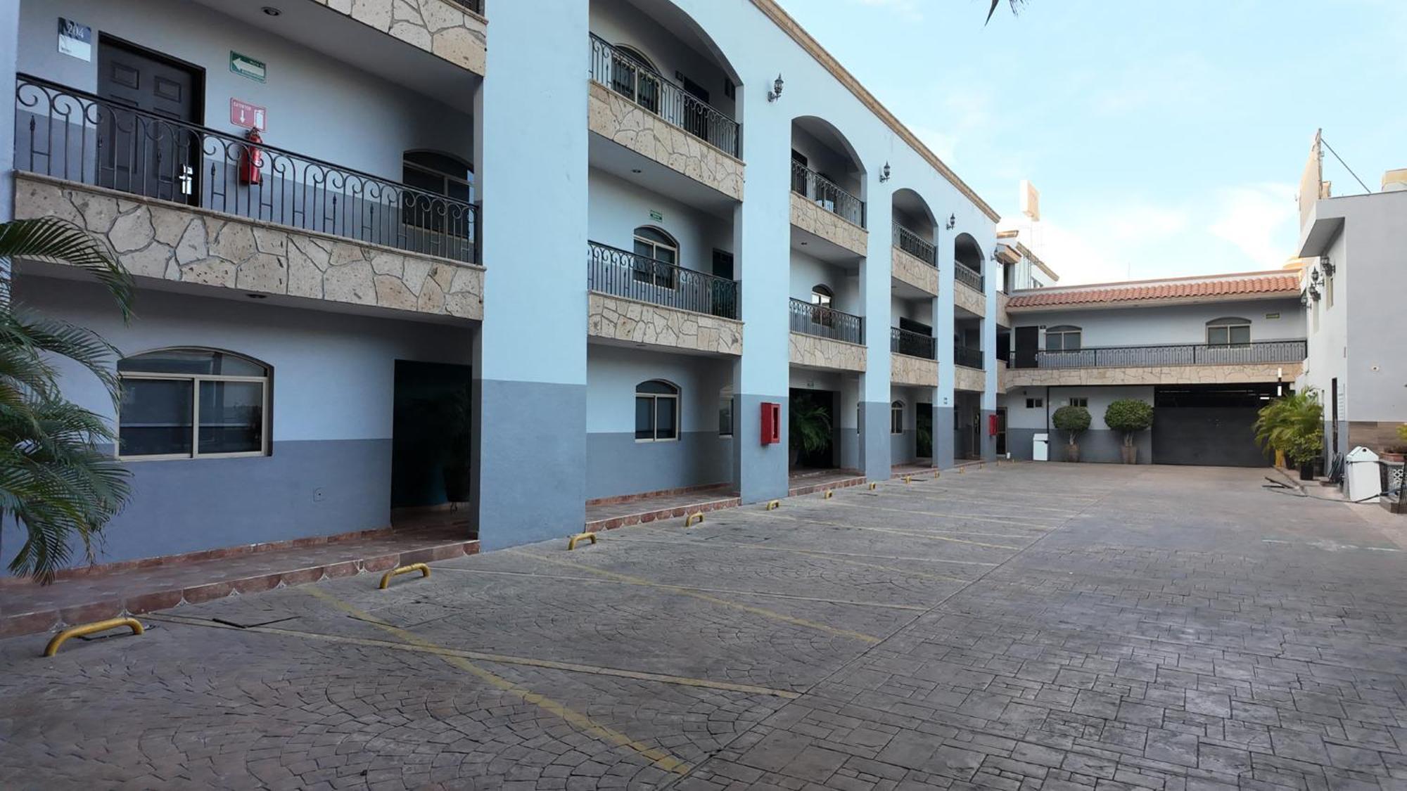 Inhouse Culiacan Exterior photo